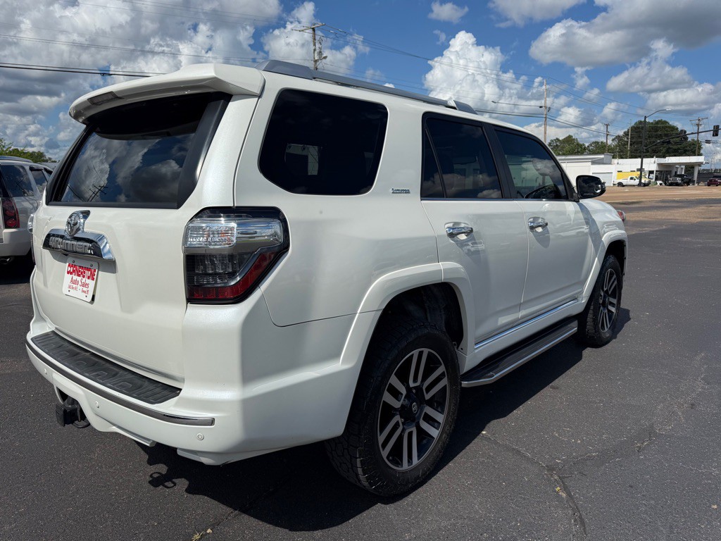 2016 Toyota 4Runner Image 4