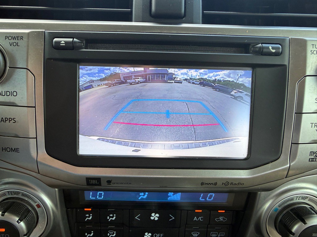 2016 Toyota 4Runner Image 14