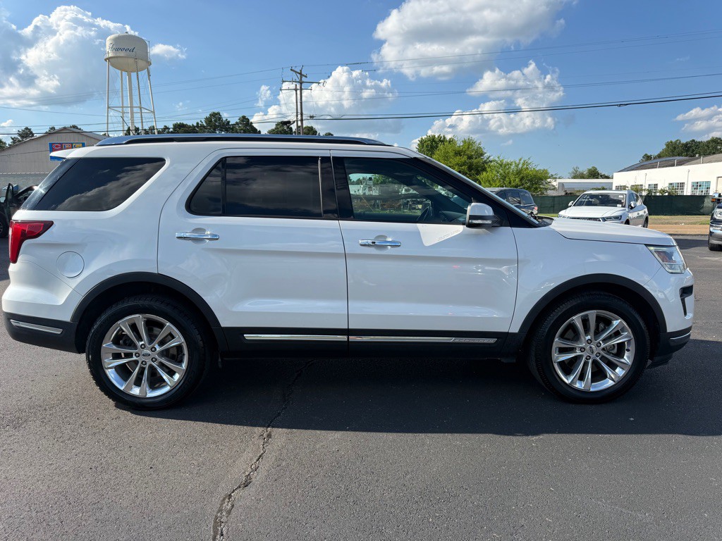 2019 Ford Explorer Image 6