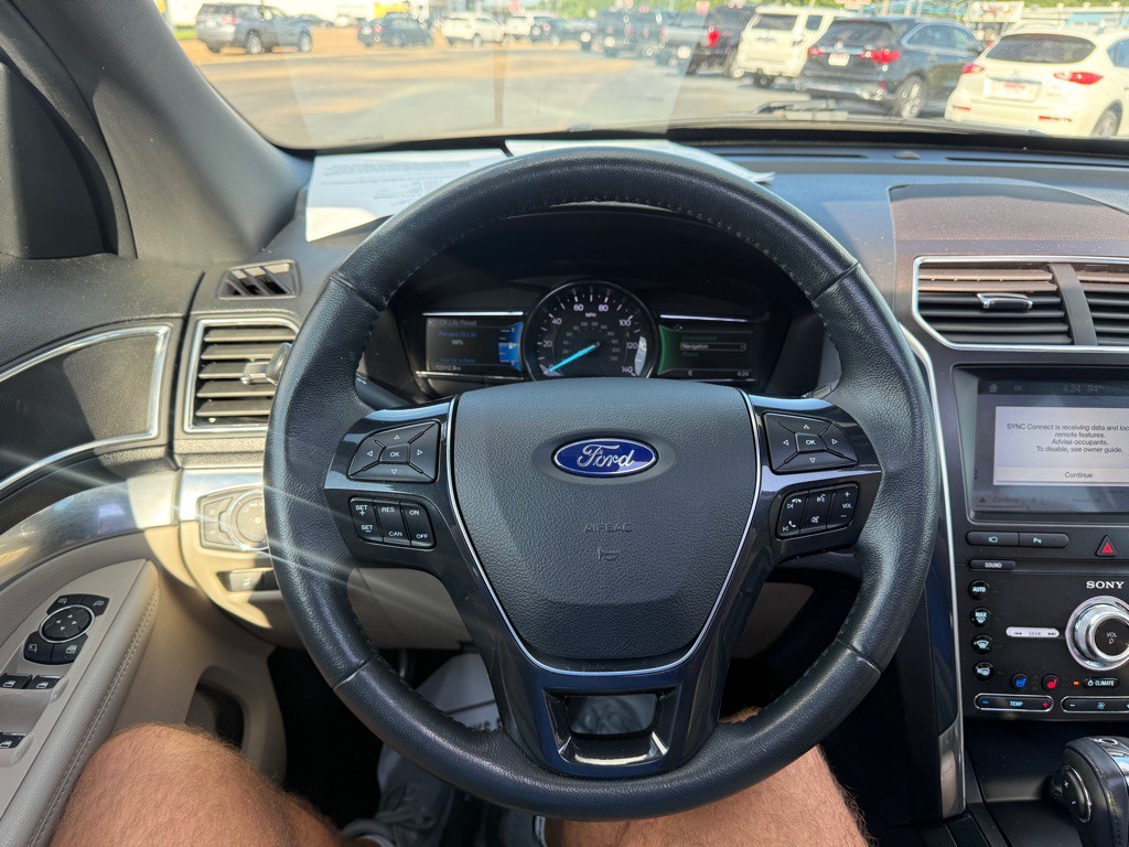 2019 Ford Explorer Image 14