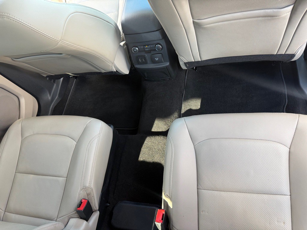 2019 Ford Explorer Image 33
