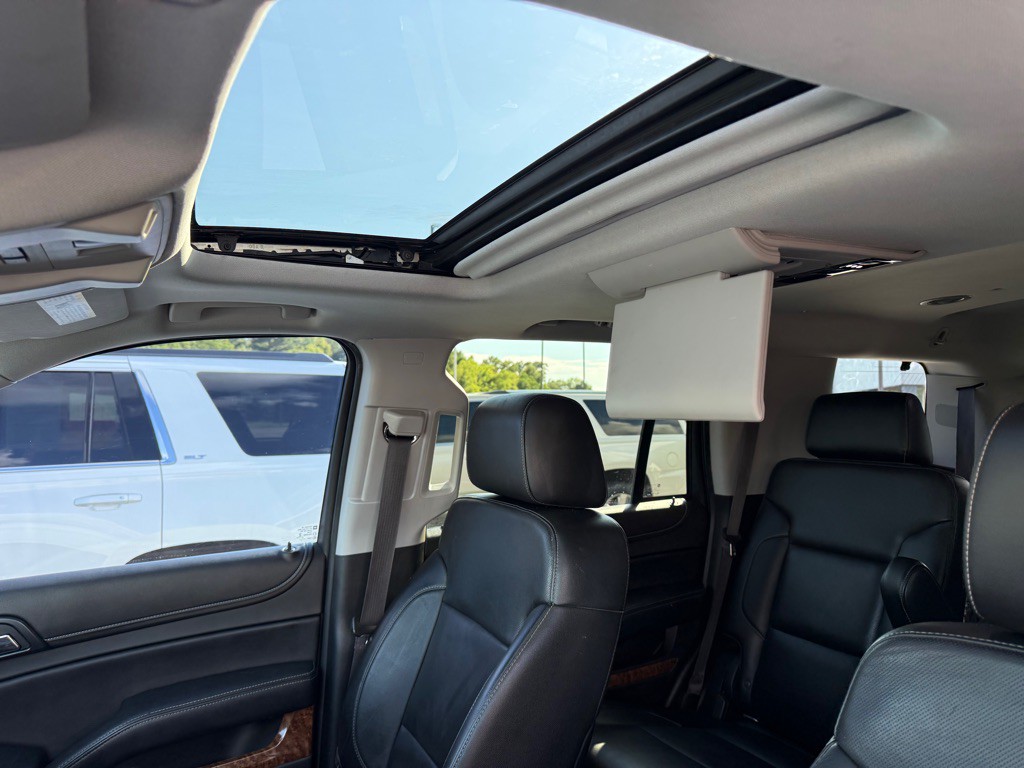 2015 Chevrolet Tahoe Image 16