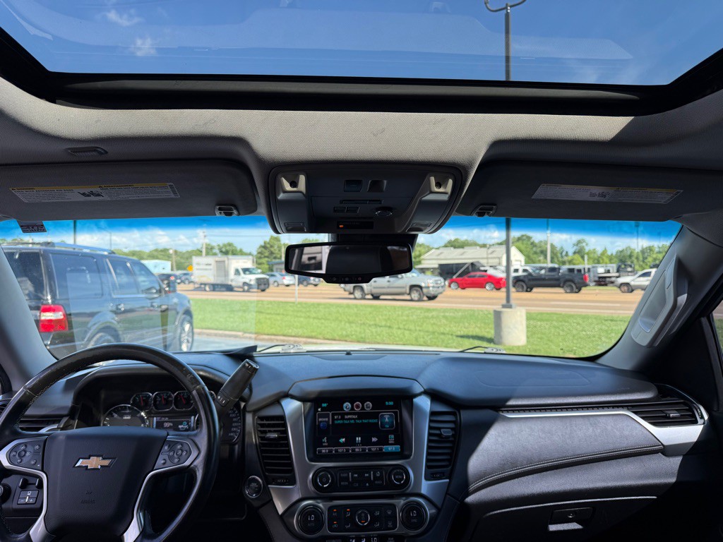 2015 Chevrolet Tahoe Image 22
