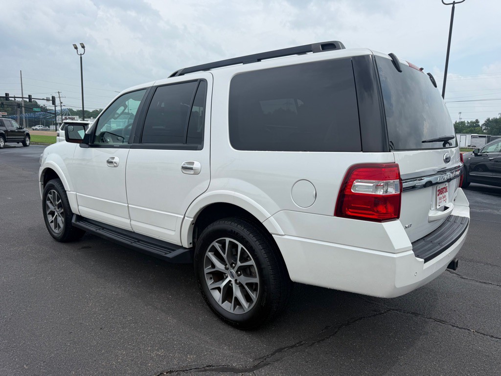 2016 Ford Expedition Image 3