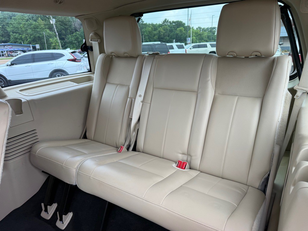 2016 Ford Expedition Image 21