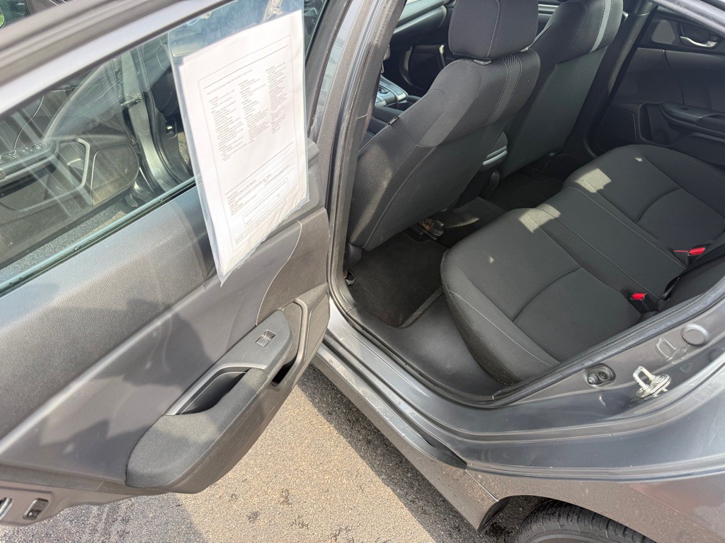 2018 Honda Civic Image 19