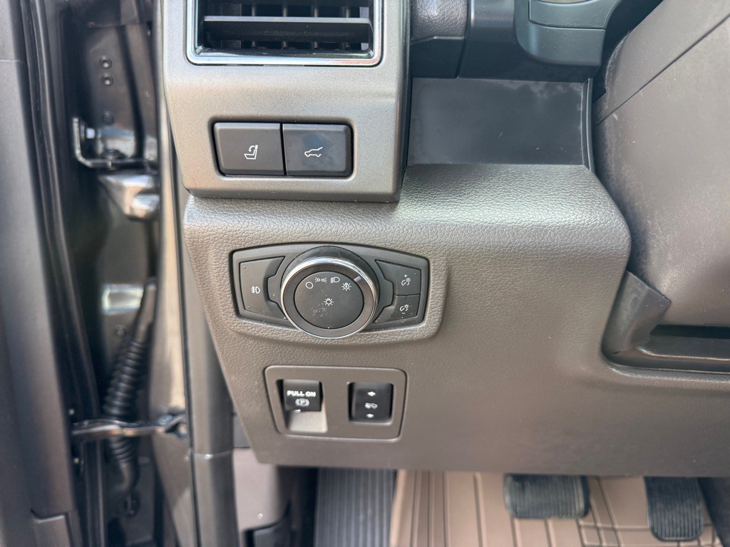 2019 Ford Expedition Image 14
