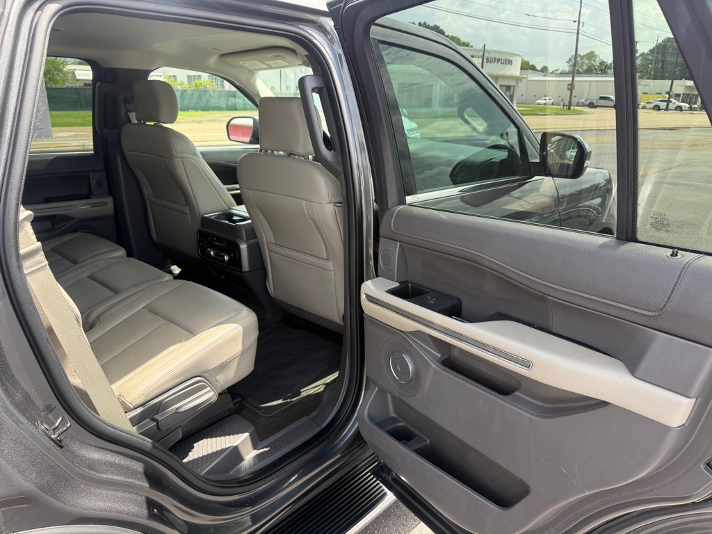 2019 Ford Expedition Image 27