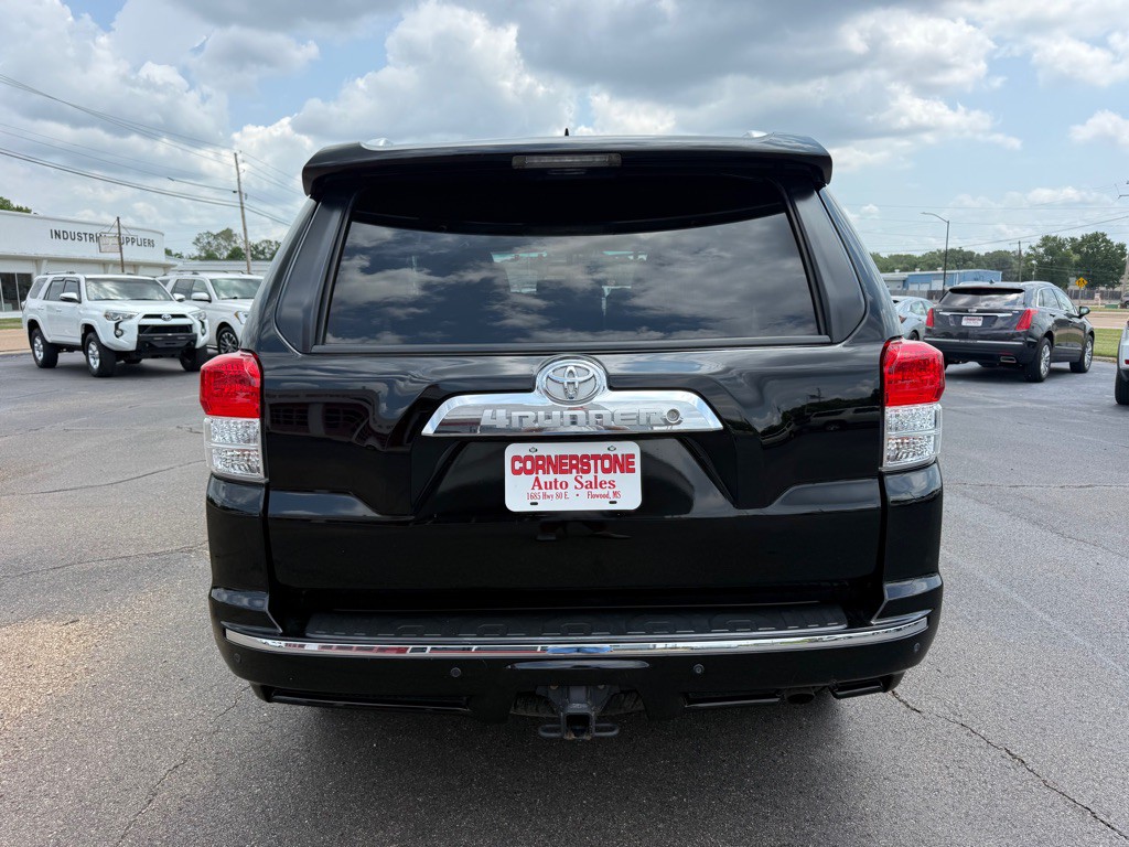 2012 Toyota 4Runner Image 2