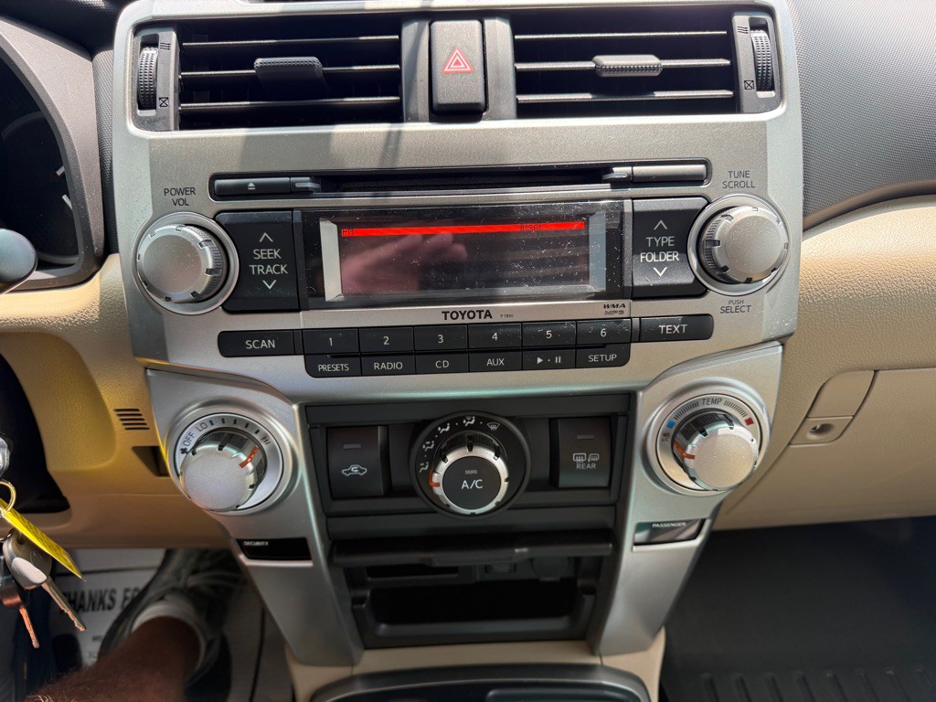 2012 Toyota 4Runner Image 13