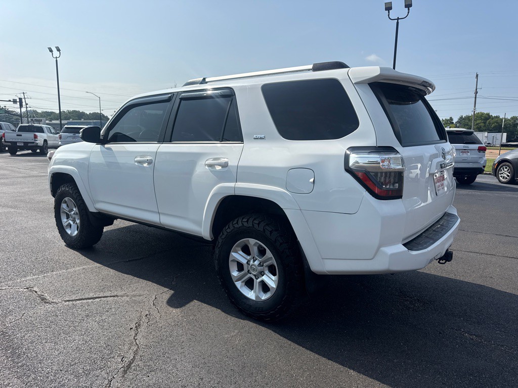 2019 Toyota 4Runner Image 7