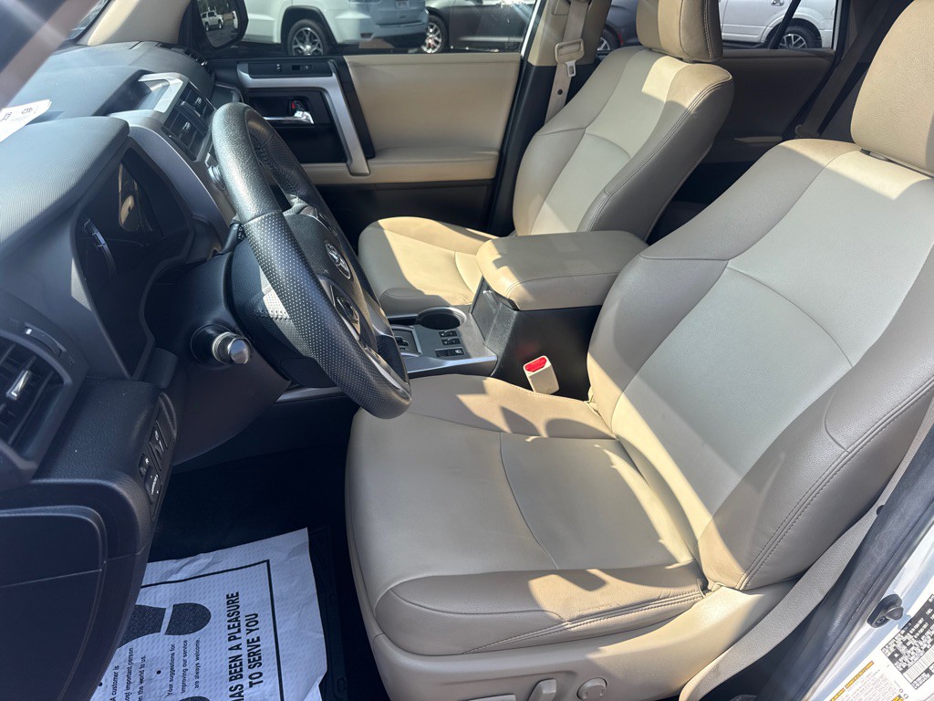 2019 Toyota 4Runner Image 15