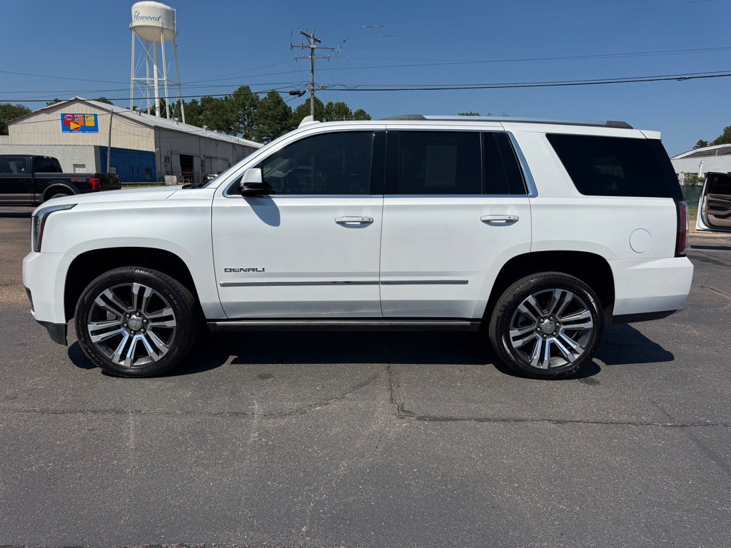 2020 GMC Yukon Image 4