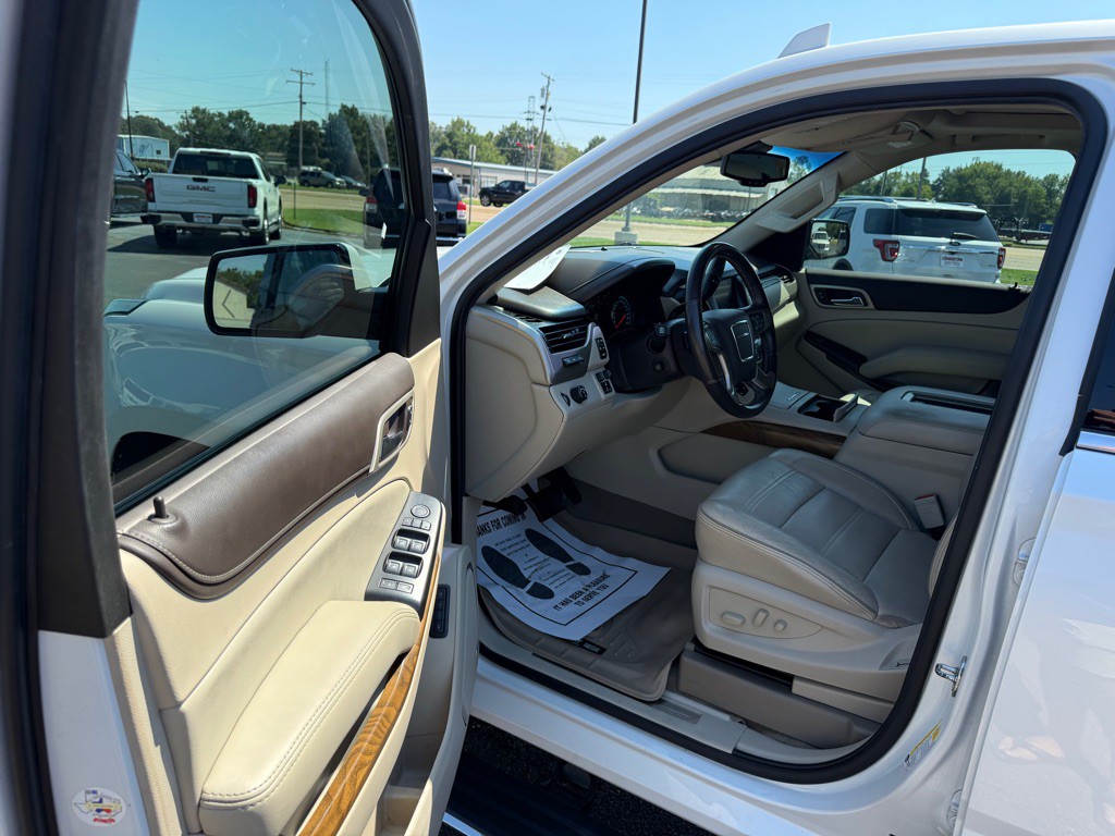 2020 GMC Yukon Image 13