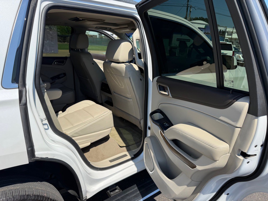 2020 GMC Yukon Image 21