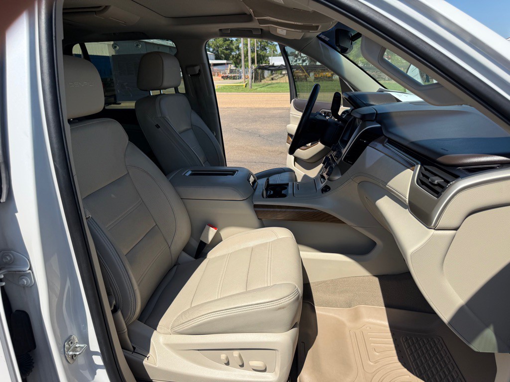 2020 GMC Yukon Image 22