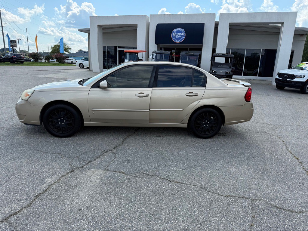 2006 Chevrolet Malibu Image 2