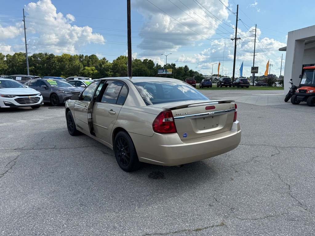 2006 Chevrolet Malibu Image 3