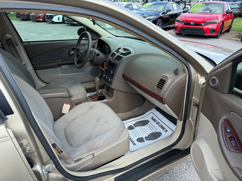2006 Chevrolet Malibu Image 9