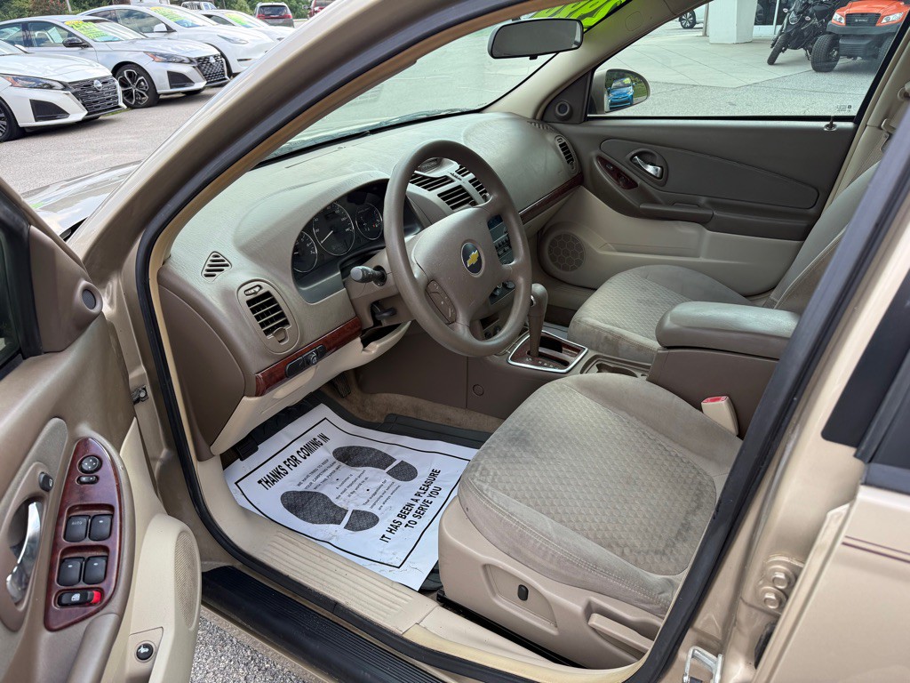 2006 Chevrolet Malibu Image 12