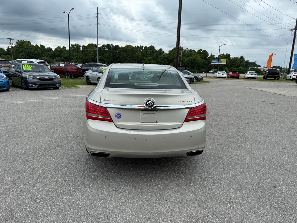 2014 Buick Lacrosse Image 4