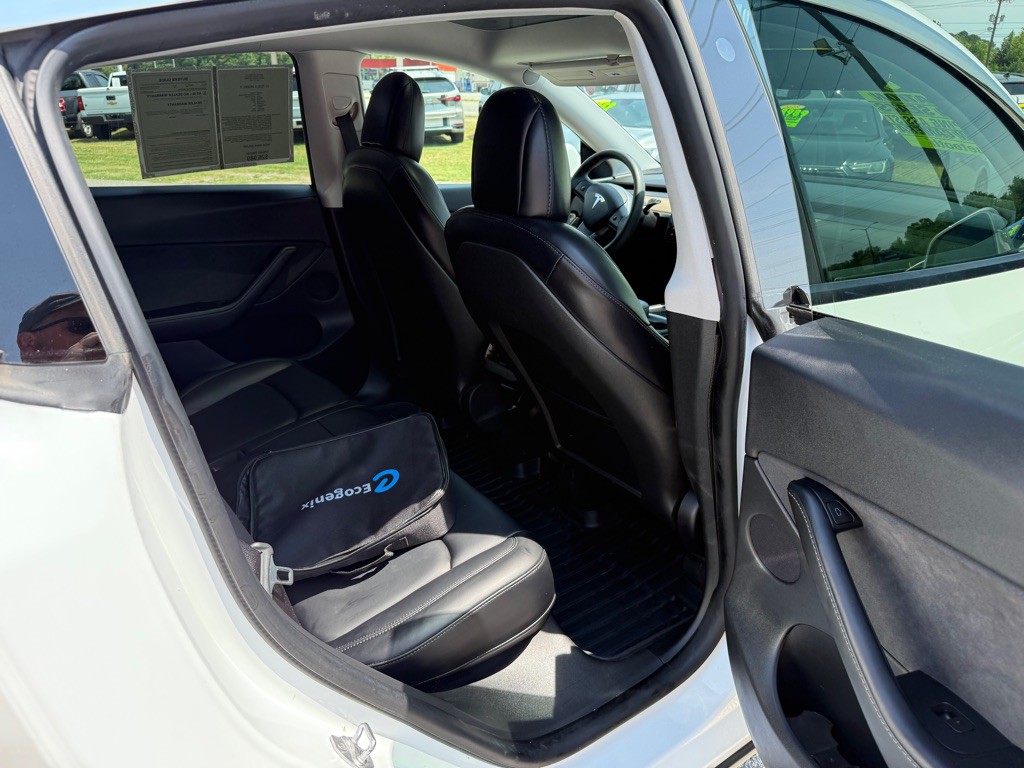 2021 Tesla Model Y Image 10