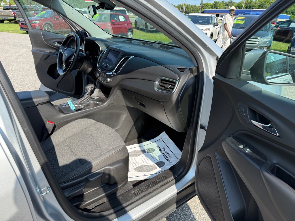 2022 Chevrolet Equinox Image 9