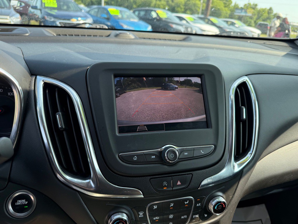2022 Chevrolet Equinox Image 15