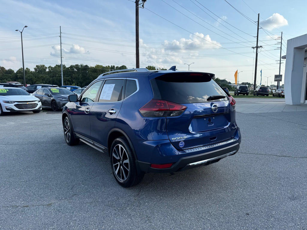 2019 Nissan Rogue Image 3