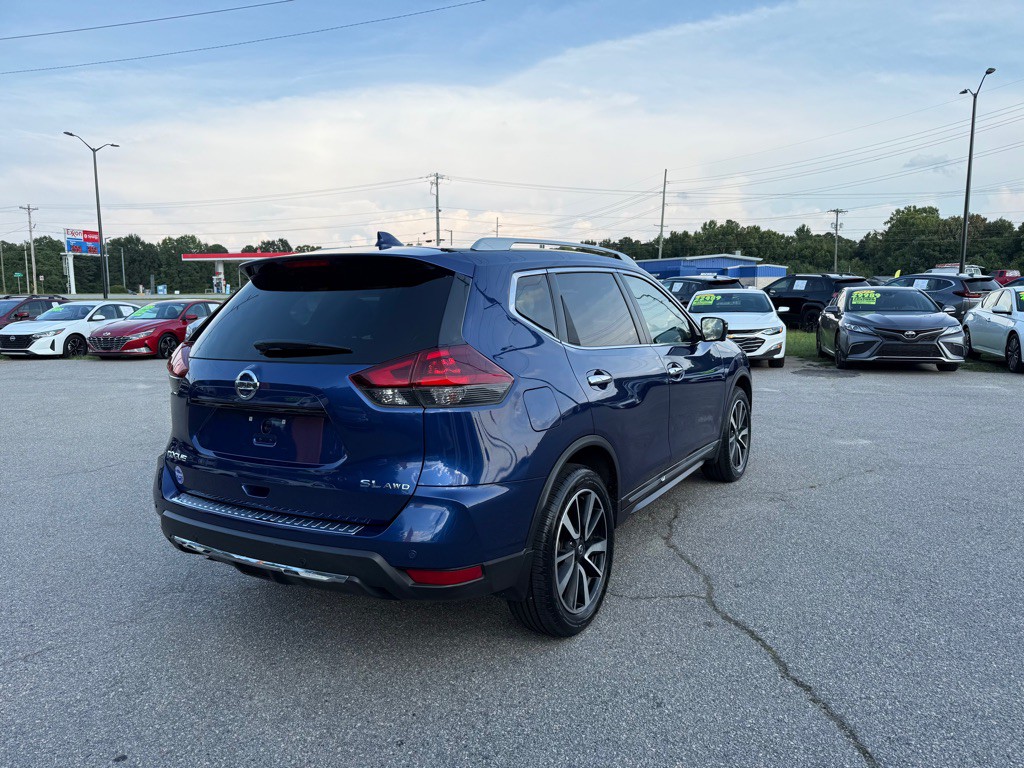 2019 Nissan Rogue Image 5