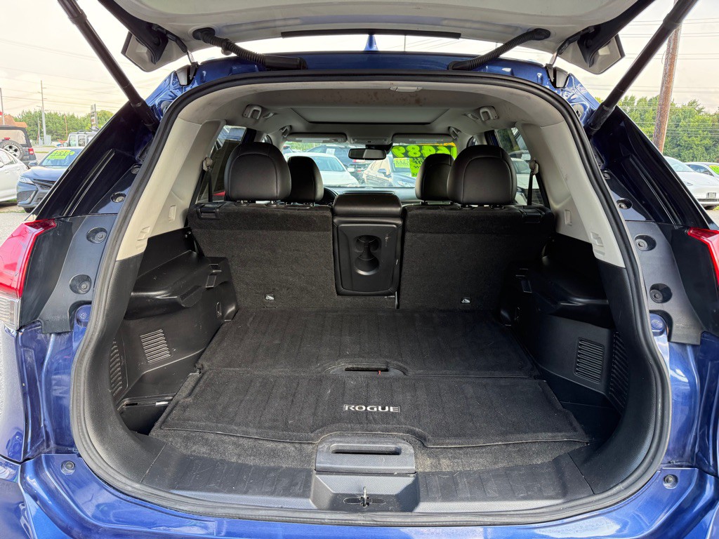 2019 Nissan Rogue Image 11