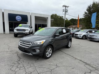 Image for 2019 Ford Escape SE ID: 6594047