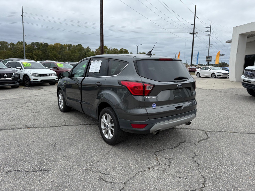 2019 Ford Escape Image 3