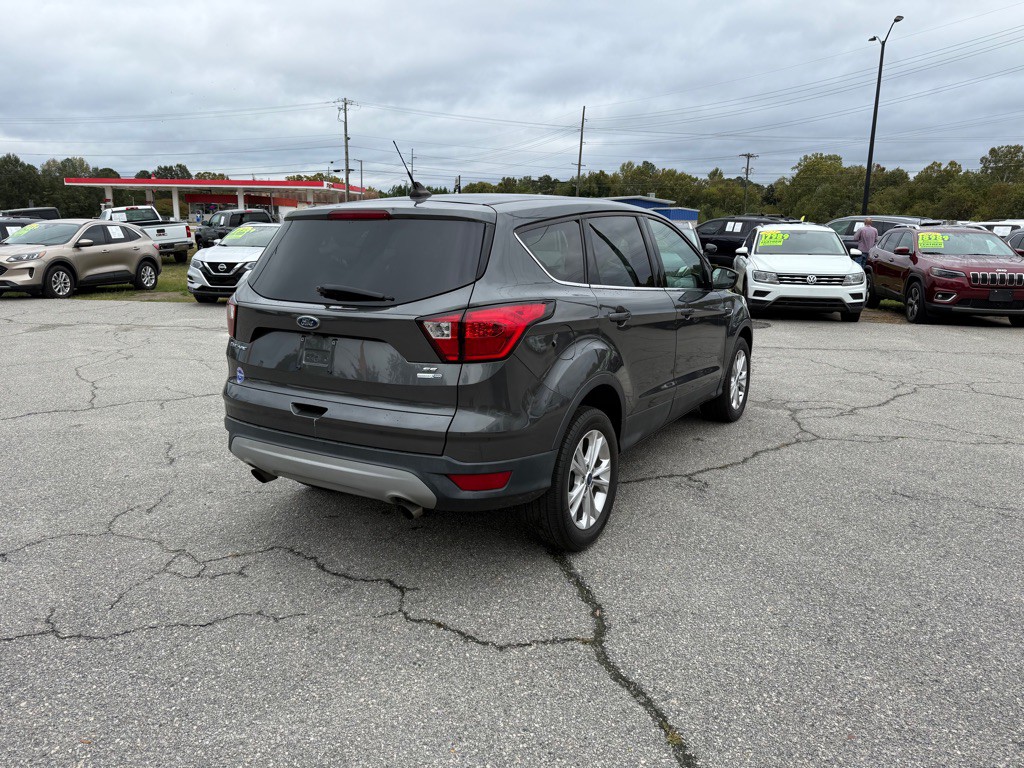 2019 Ford Escape Image 5