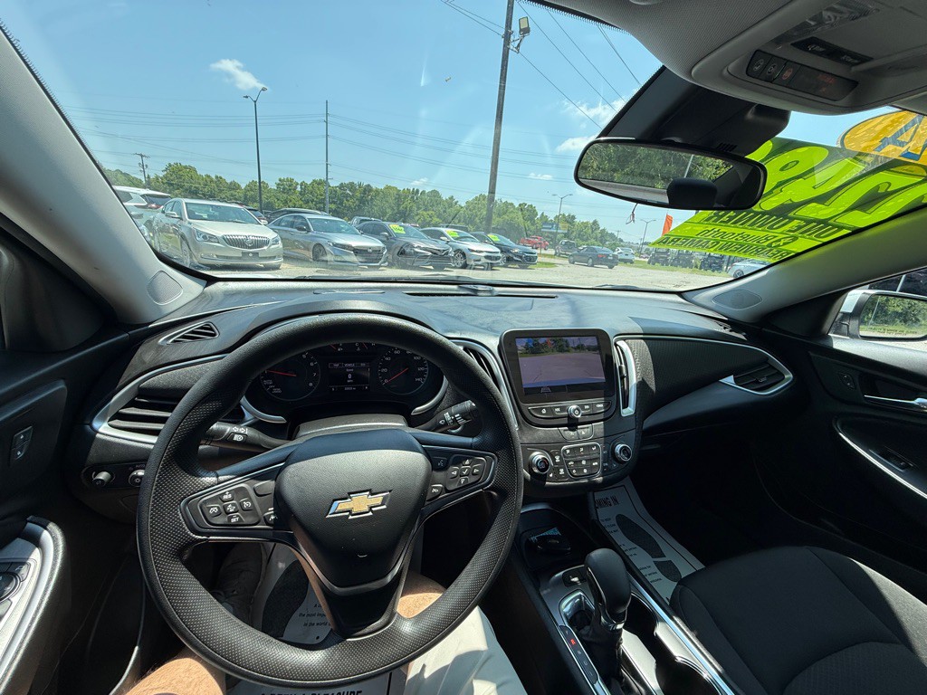 2024 Chevrolet Malibu Image 19