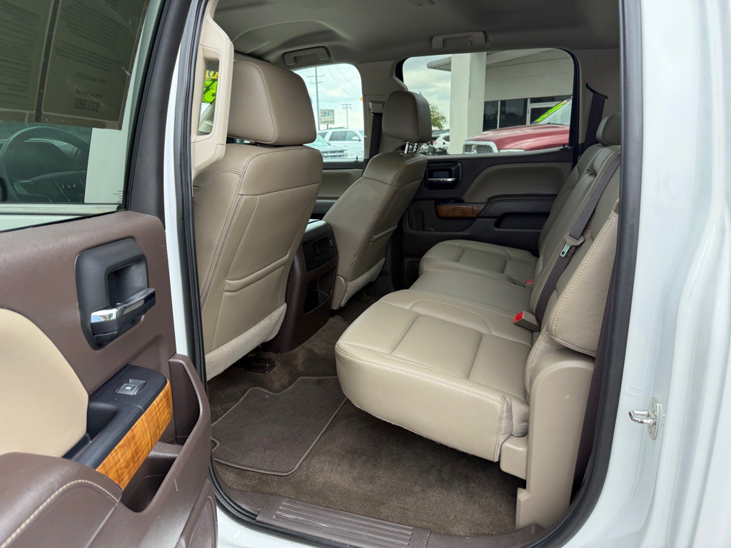 2018 GMC Sierra Image 11