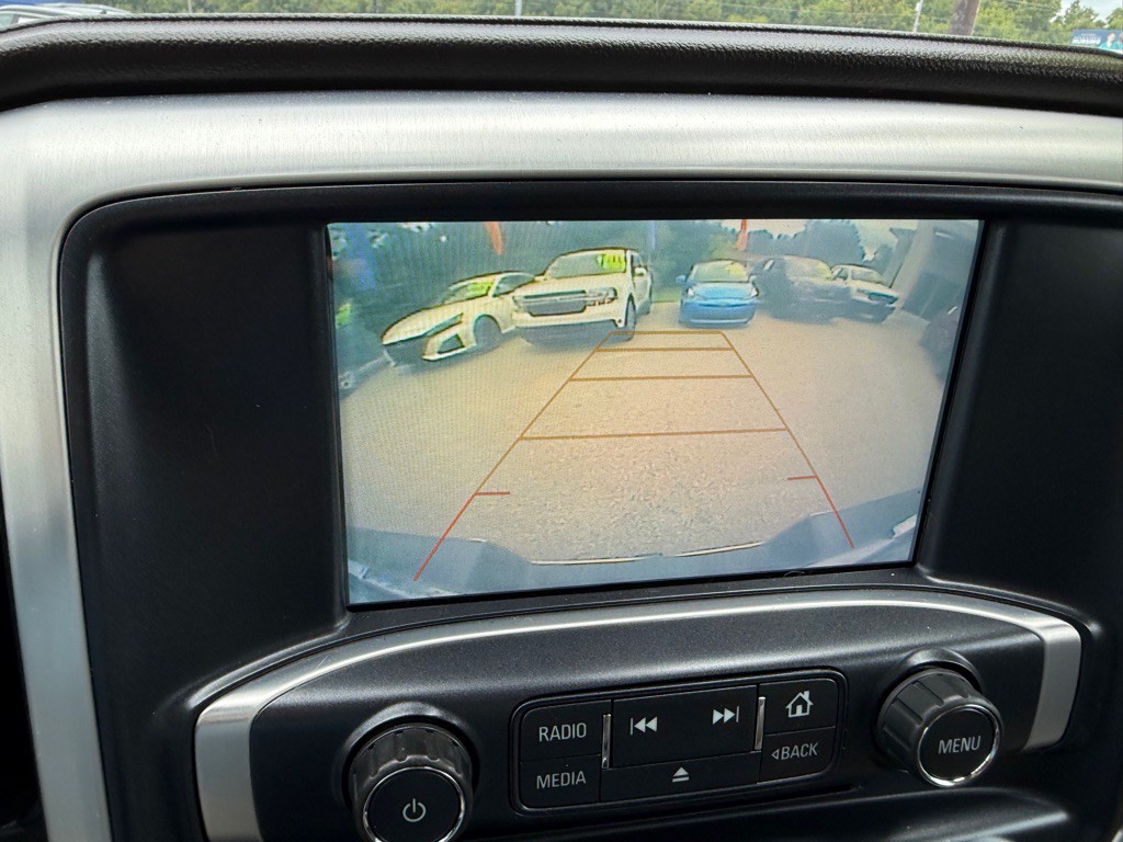 2018 GMC Sierra Image 16