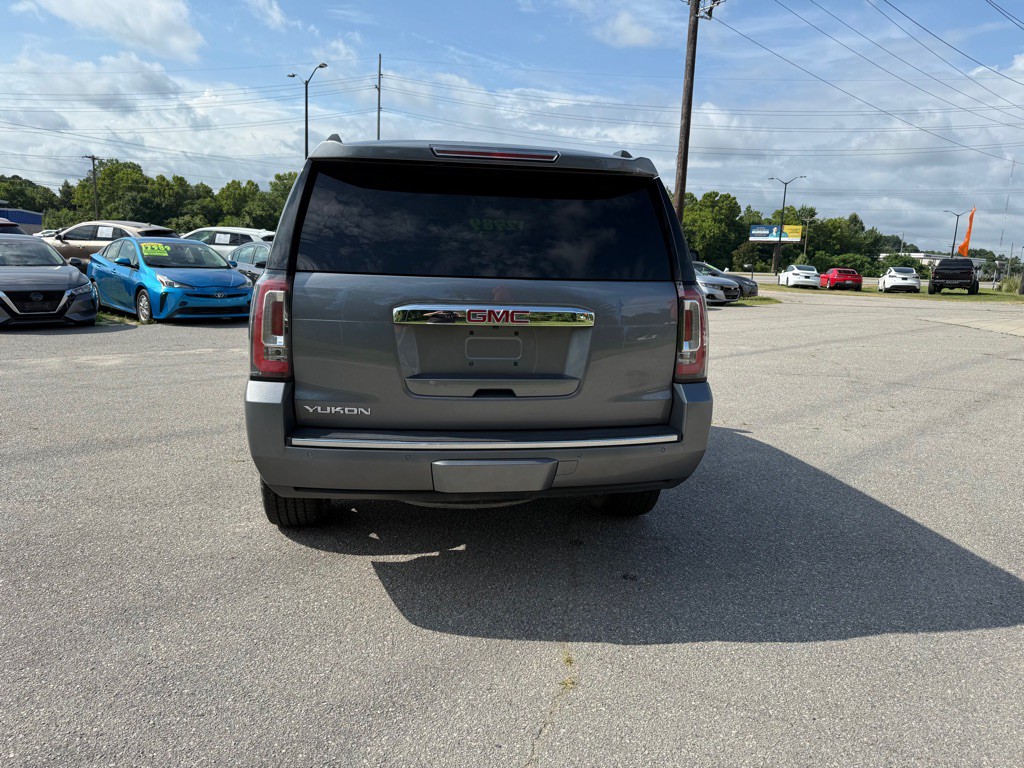 2019 GMC Yukon Image 3