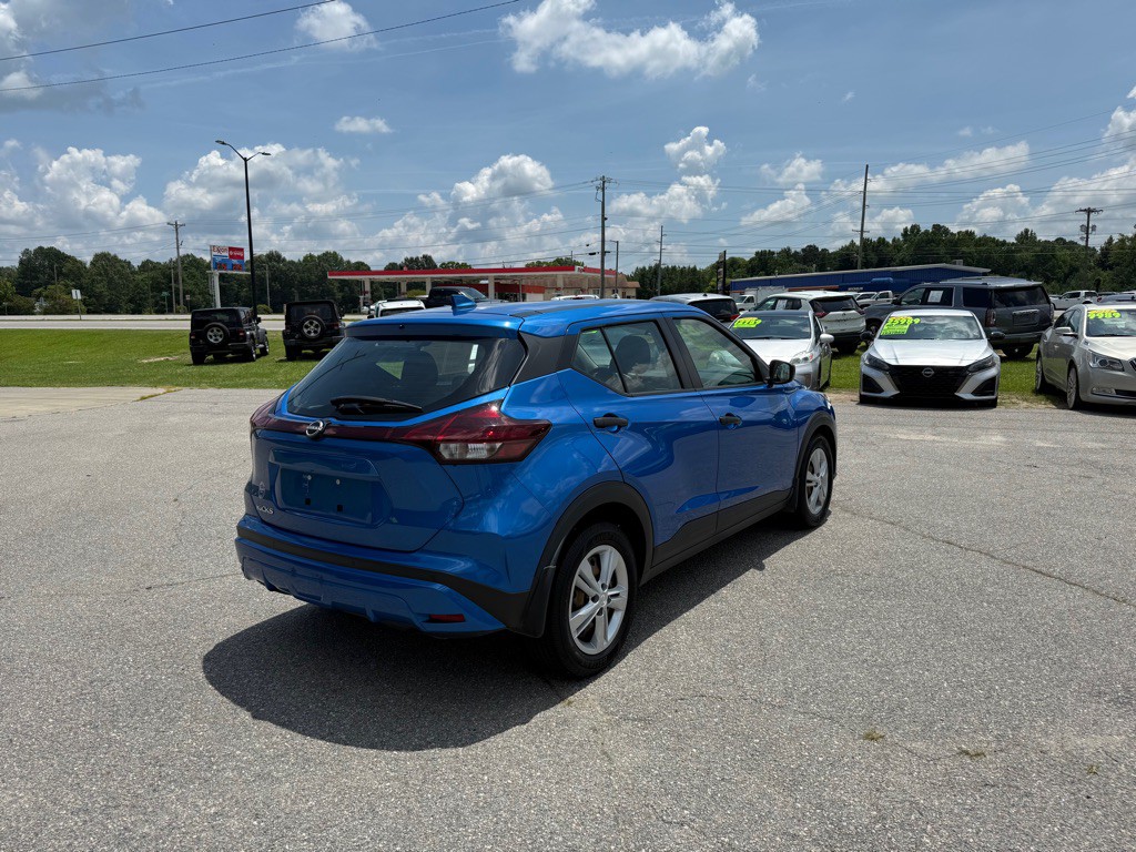 2022 Nissan Kicks Image 5
