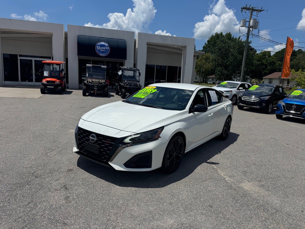 2024 Nissan Altima Image 1
