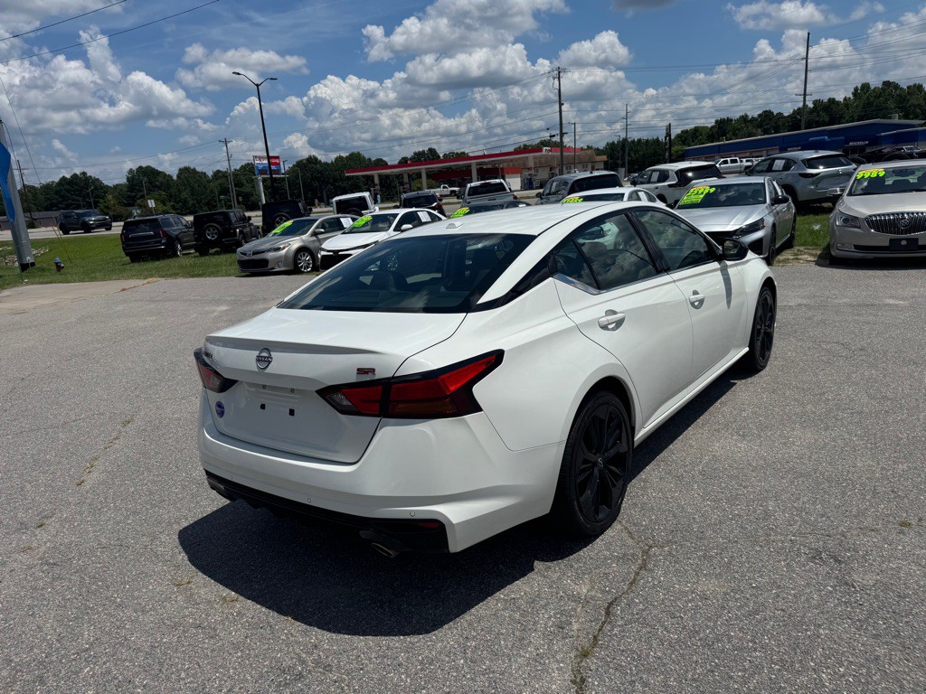 2024 Nissan Altima Image 5