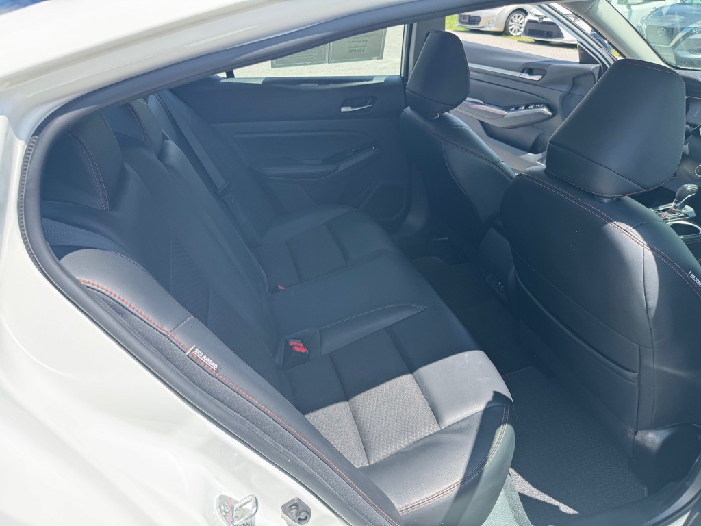 2024 Nissan Altima Image 15