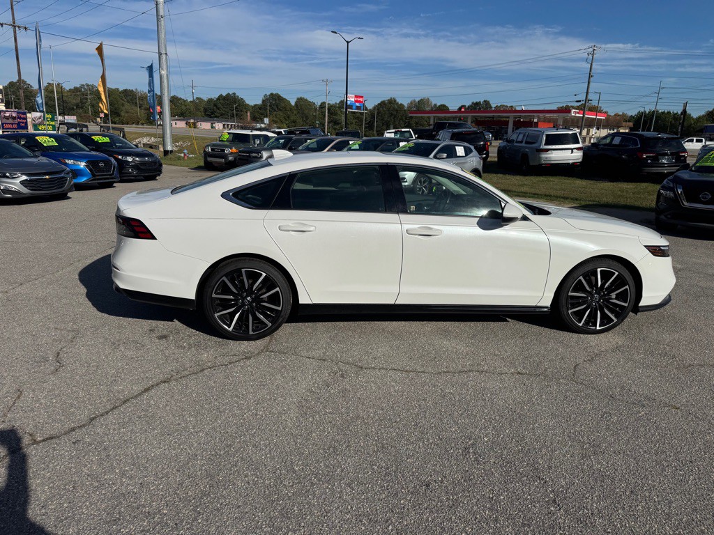 2024 Honda Accord Image 6