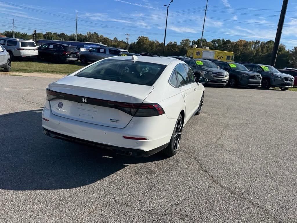 2024 Honda Accord Image 3