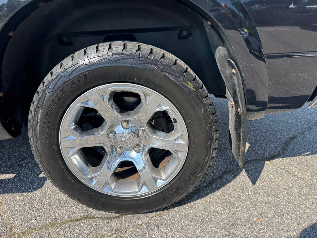 2016 RAM 1500 Image 18