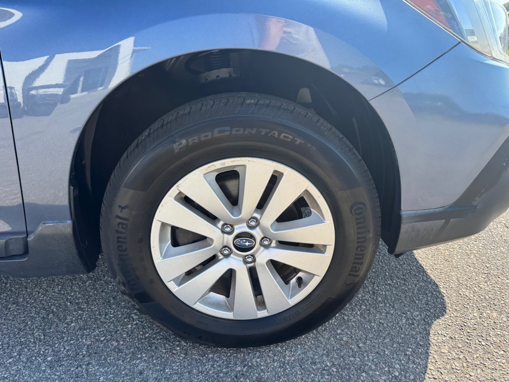 2018 Subaru Outback Image 17