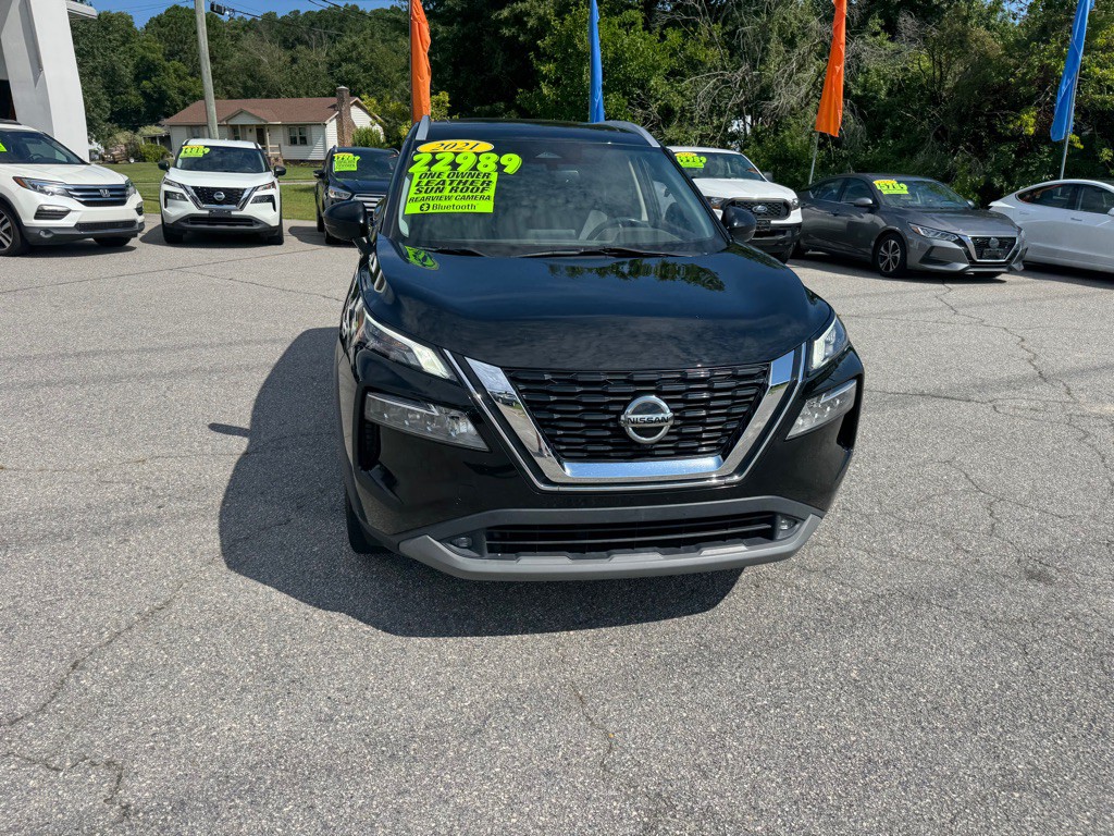 2021 Nissan Rogue Image 8