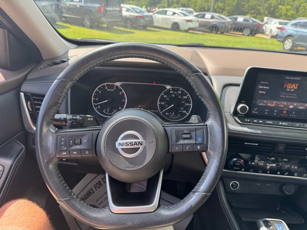 2021 Nissan Rogue Image 11