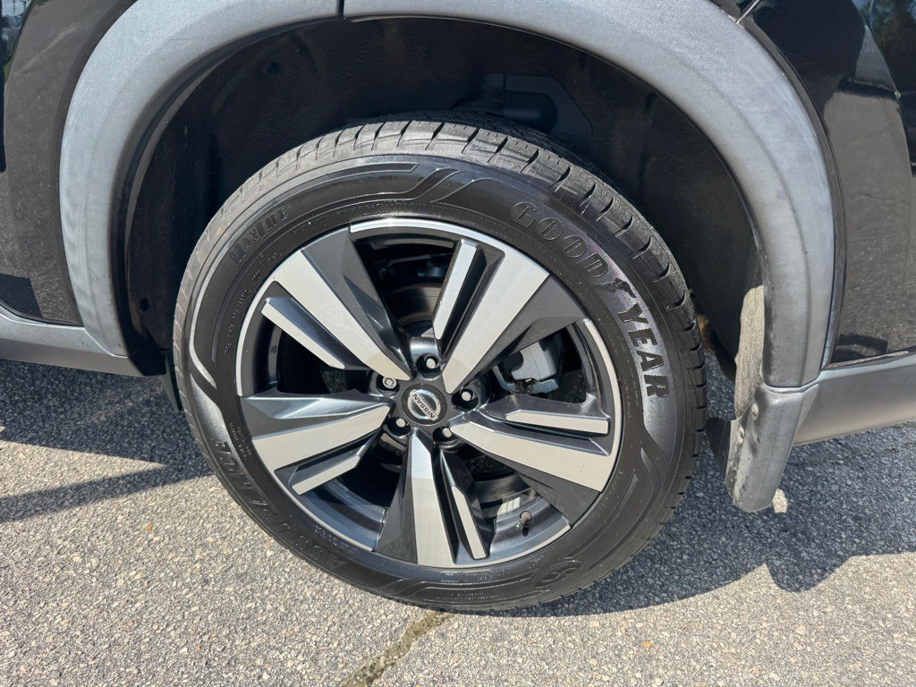 2021 Nissan Rogue Image 19