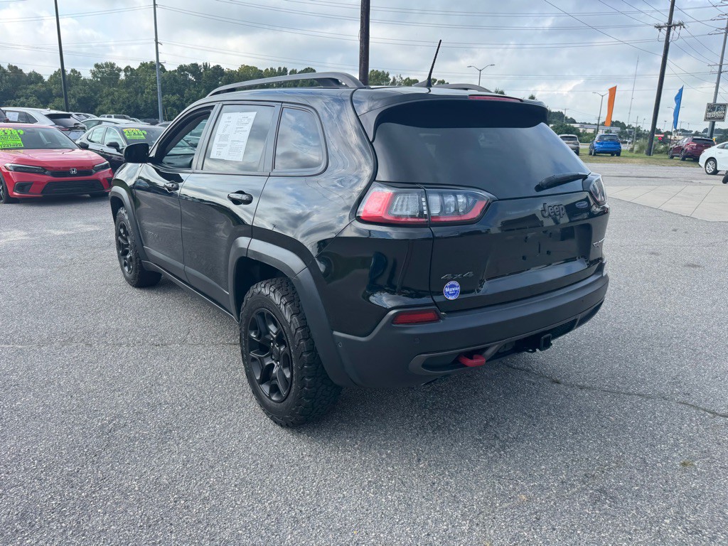 2019 Jeep Cherokee Image 3
